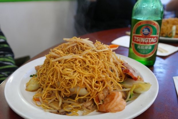 Obiad w chińskiej knajpce w Chinatown, San Francisco