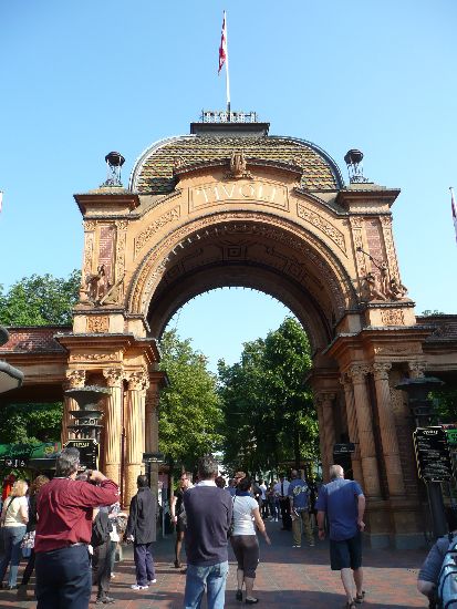 Wejście do Parku Tivoli