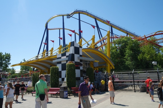 Wejście na Top Thrill Dragster